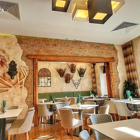 Casa Crown-2