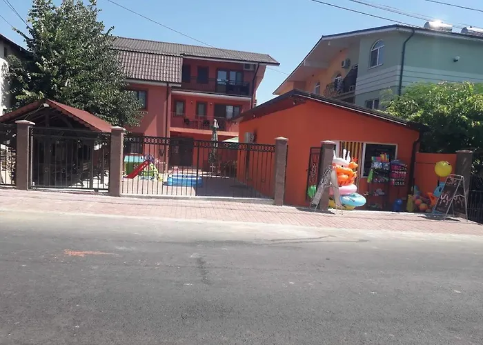 Vila Dan Costineşti