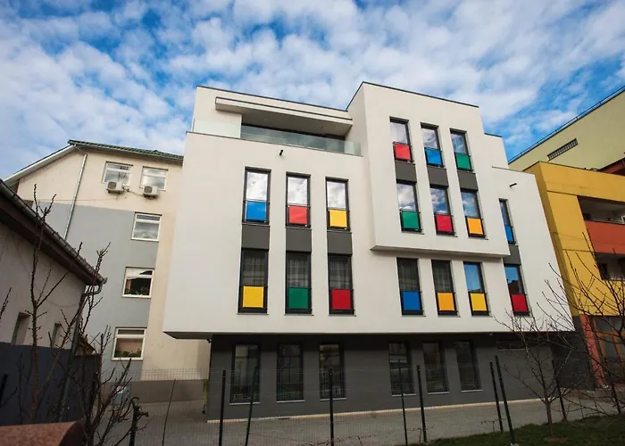 Lira Holiday Apartments Satu Mare