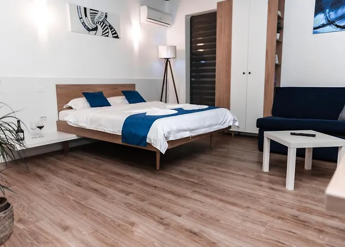 Puzzle Apartaments&Studios Craiova