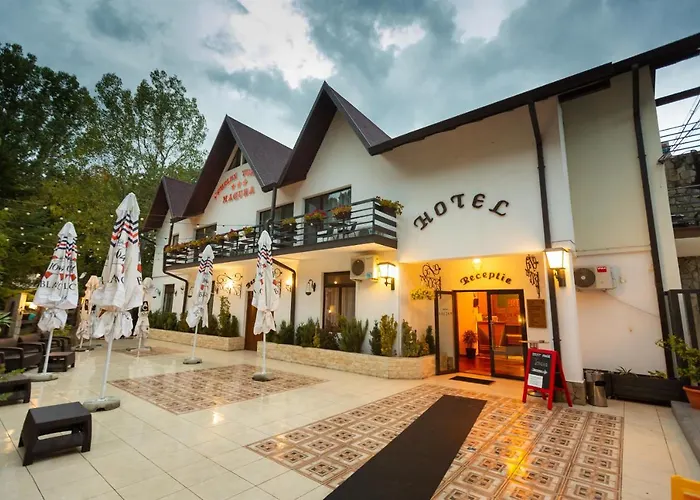Hotel Complex Turistic Magura