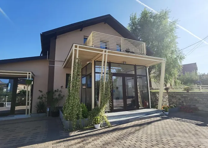 Pensiunea Prestige House Curtea de Argeş