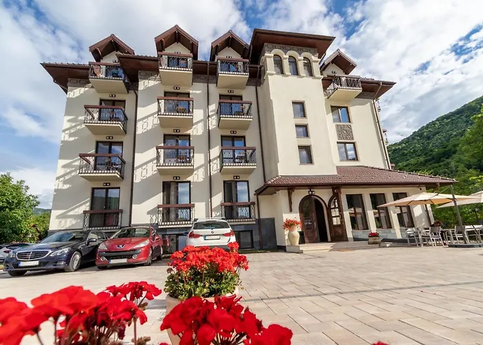 River Hotel & Spa Călimăneşti
