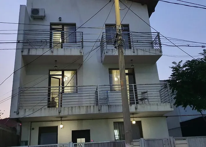 Pensiune Fundeni- Dragonul Rosu Bucureşti