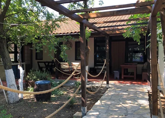 Grauri Si Smochini Hotel Vadu
