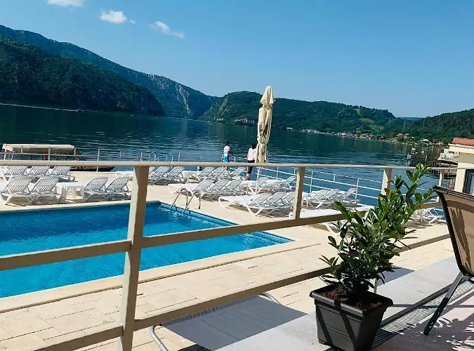 Onyx Hotel Ieşelniţa