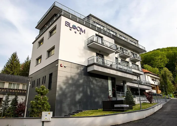 Hotel Bloom Căciulata