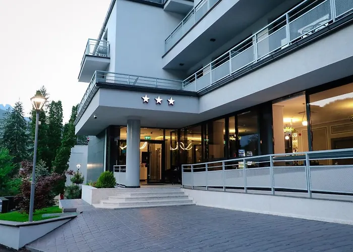 Hotel Bloom Căciulata