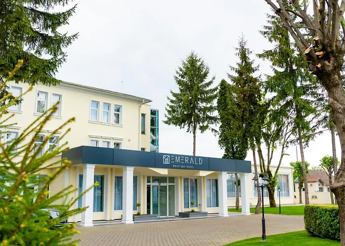 Emerald Boutique Hotel Târgu-Mureş