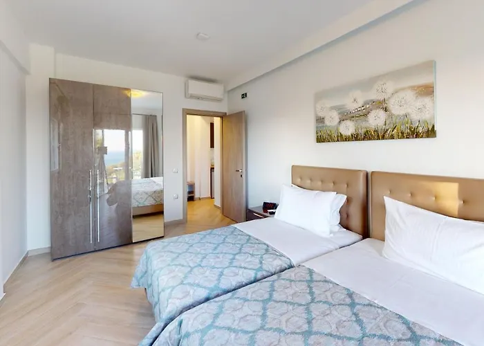 Golden Lion Parga Hotel