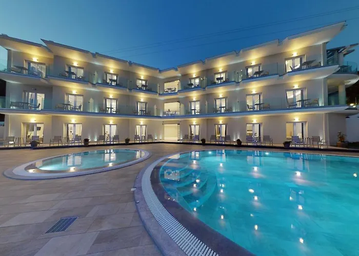 Golden Lion Parga Hotel