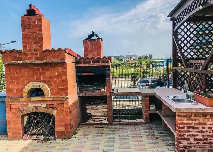 Vila Orange Năvodari