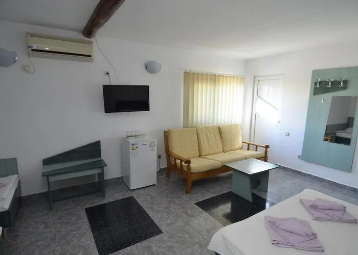 Vila Rara Costineşti
