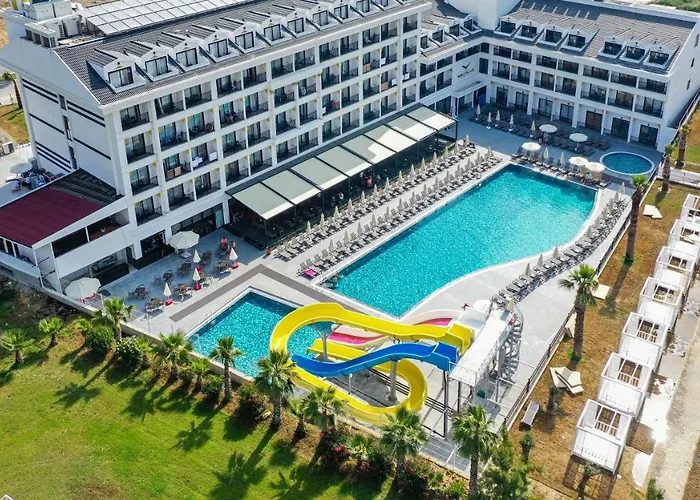 Hane Sun Elite Hotel Side