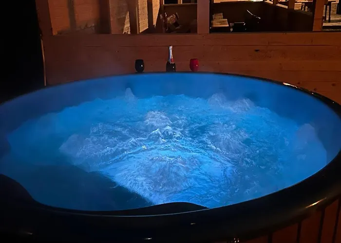 Popasul Drumețului Transfăgărășan Hotel Curtea de Argeş
