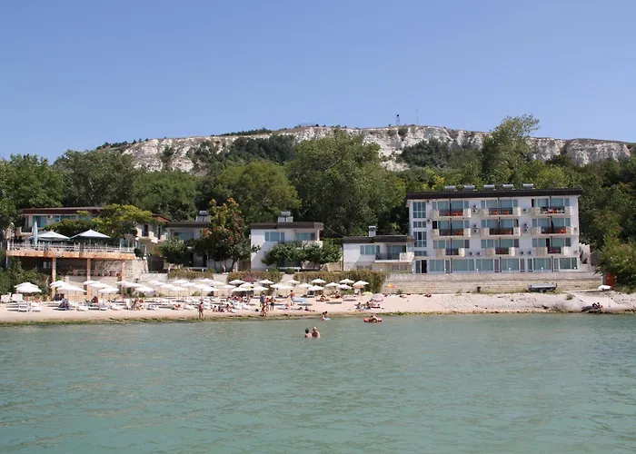 Hotel Oasis - Beach Access Balcic