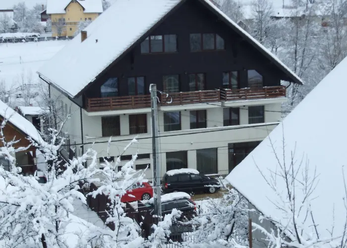 Hotel Boutique Garden Resort By Brancoveanu Moieciu de Jos