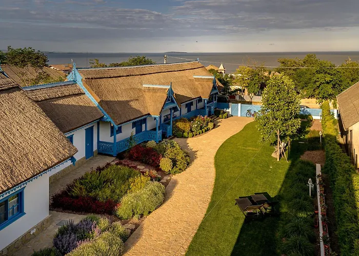 Casa Filip Din Sarichioi Hotel