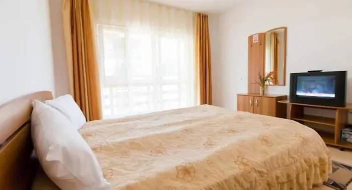 Hotel Ila Vama Veche