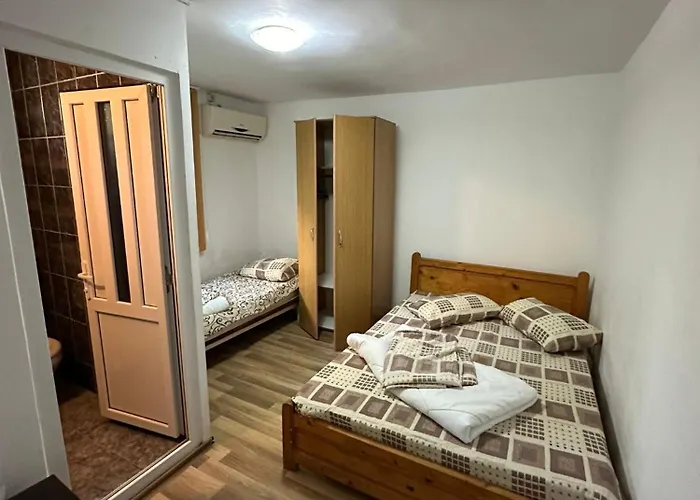 Casa Pestelui 2 Mai