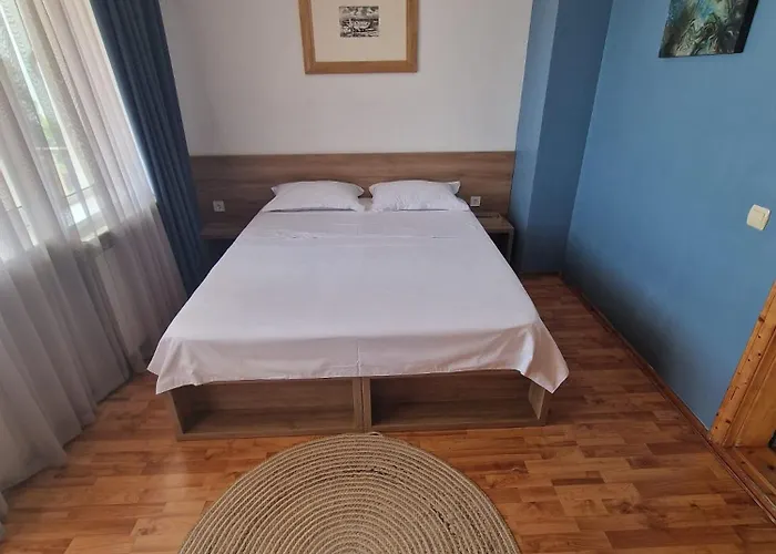 Poarta Apelor Hotel Sarichioi