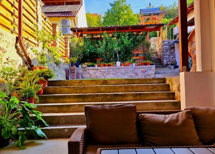 Casa Mira Svinita Hotel