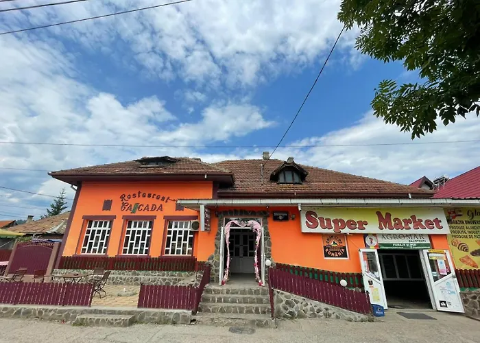 Pensiunea Cascada Comanesti 