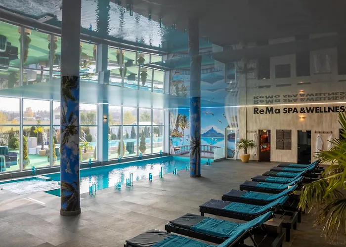 Juliana Platinum Brad Hotel