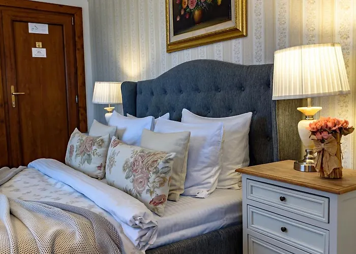 Vila Sarada Boutique Deva
