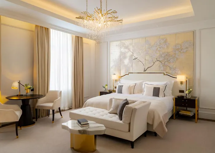 Corinthia Grand Hotel du Boulevard Bucureşti