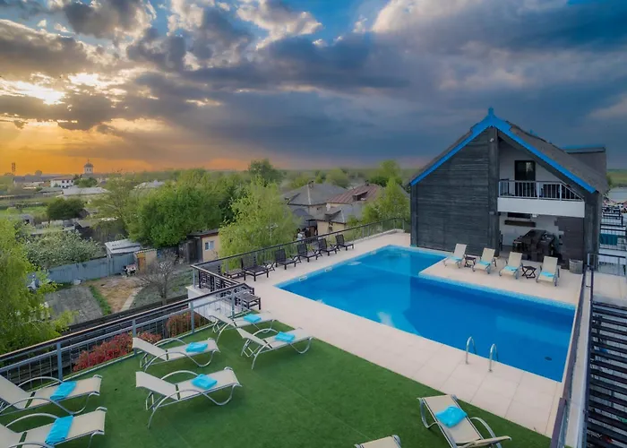 Delta Boutique & Carmen Silva Resort Crişan