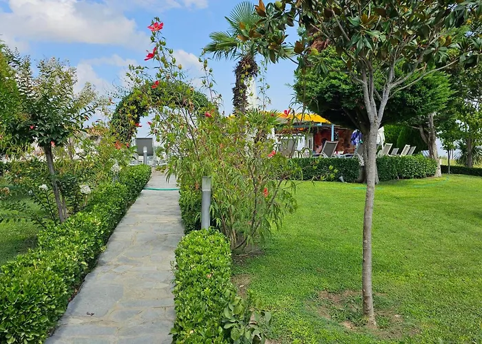 Grand Platon Hotel Olympiakí Aktí