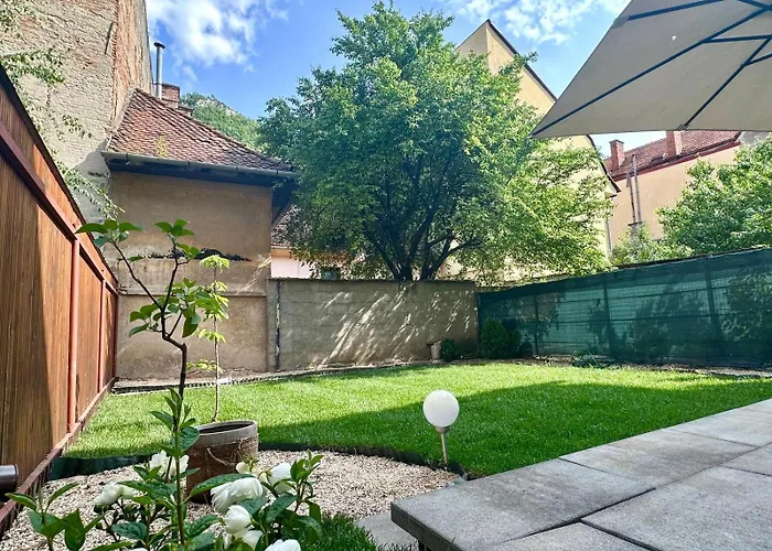 Piata Sfatului Central Brașov