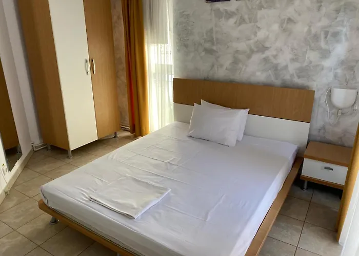 Emma And Armin Apartments & Garden Eforie Nord