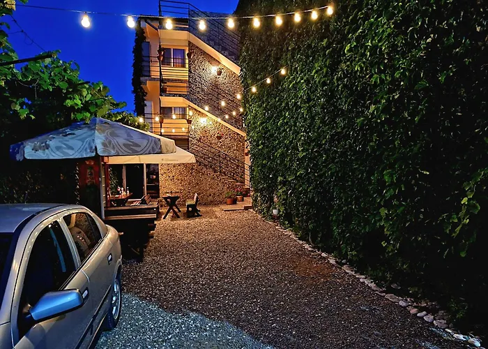 Casa Nicolas Costineşti