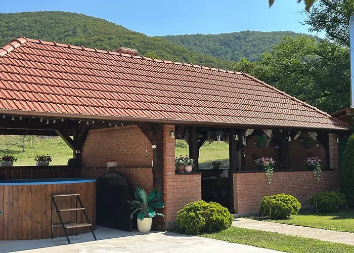 Casa Antonia Hotel Chiscau