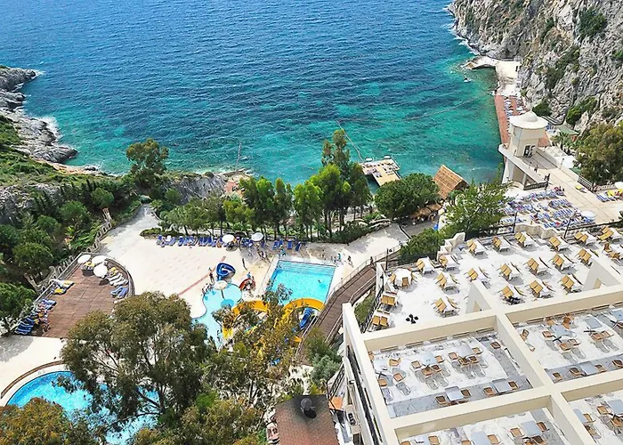 Alkoclar Adakule Hotel Kusadası