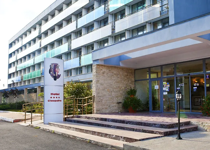 Hotel Cleopatra Saturn