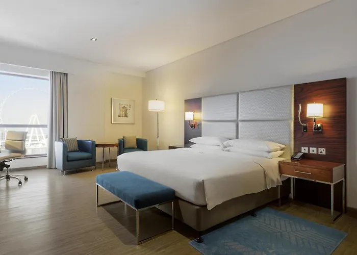 Hilton Dubai The Walk Hotel