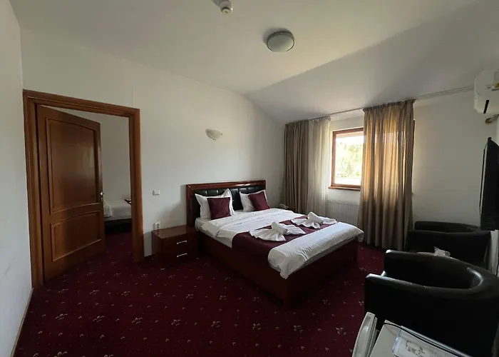 Hotel Ostrov Călimăneşti