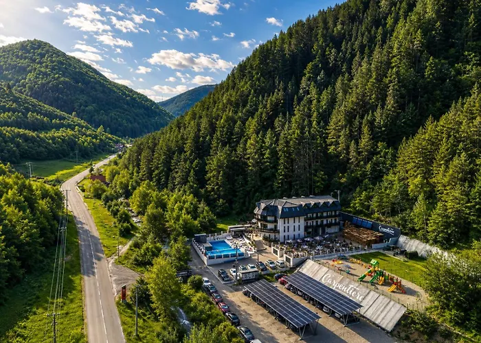 Carpentiere Arena Hotel Răşinari