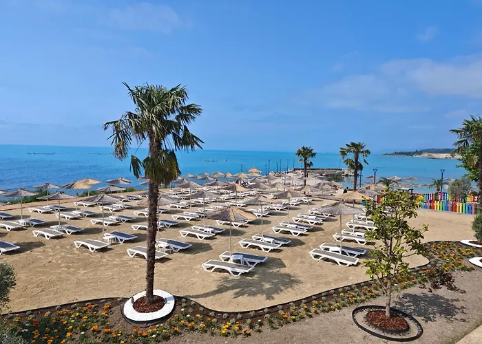 Royal Bay Resort & Aqua Park Balcic