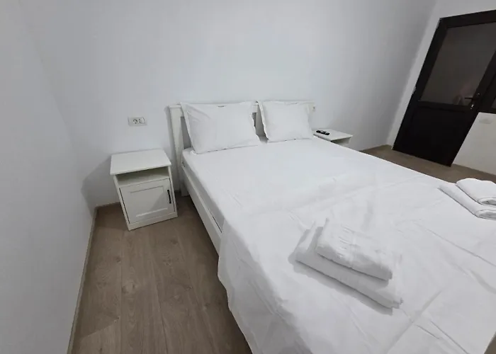 Casa Mihai Costineşti