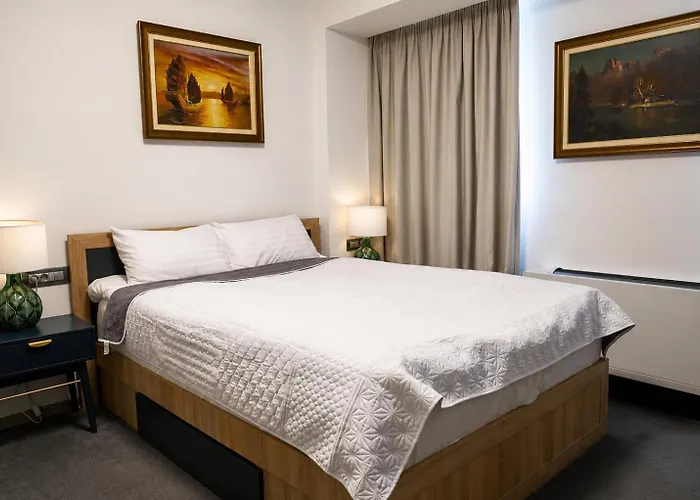 The Square Hotel Cluj-Napoca