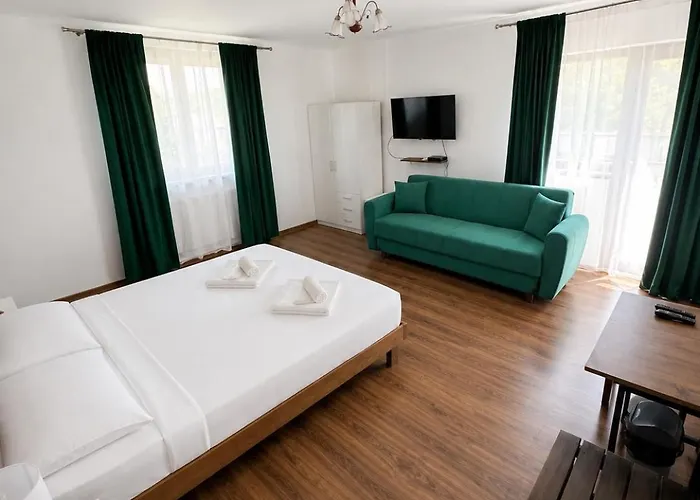 La Luca Hotel Maliuc