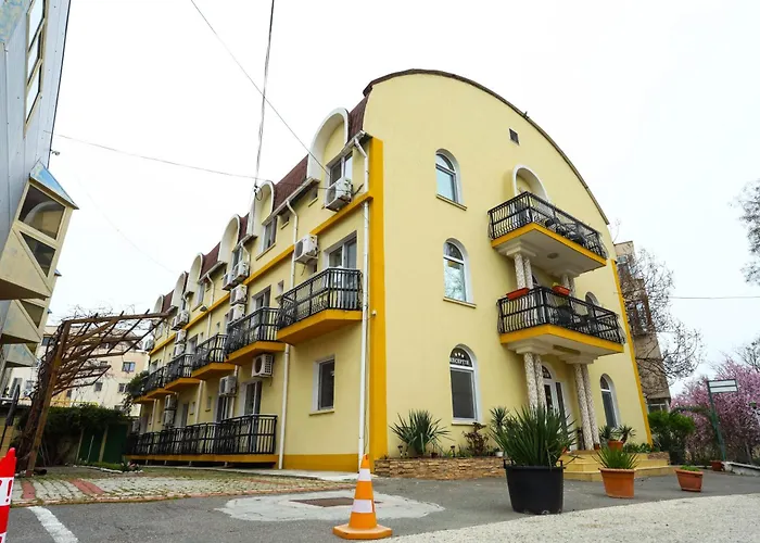 COMPLEX Alutus -Camere de inchiriat Mangalia