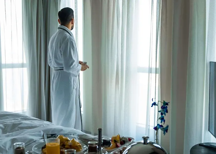 Sofitel Abu Dhabi Corniche Hotel
