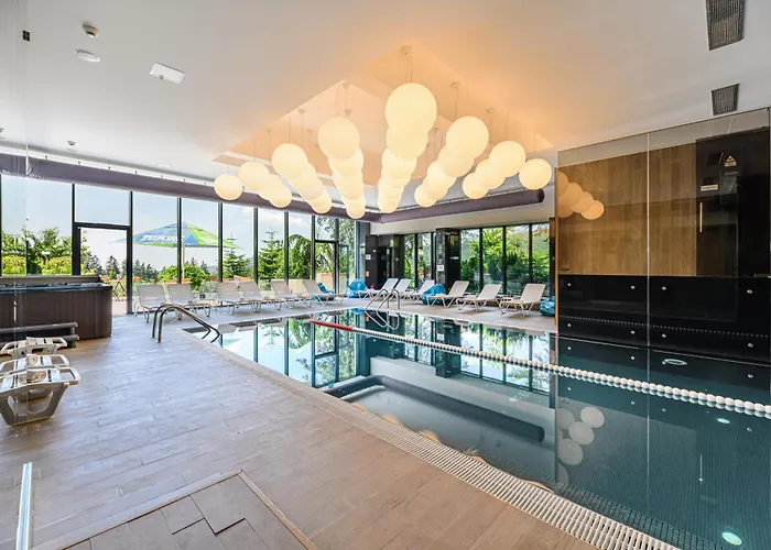 Complex Hotelier COTA O MIE Sinaia