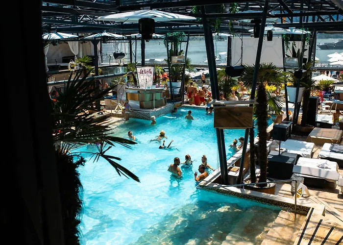 La Vella Resort Dubova