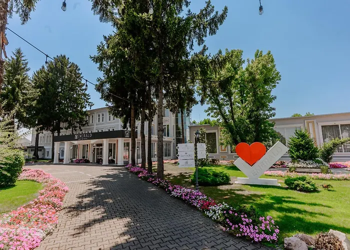Emerald Boutique Hotel Târgu-Mureş